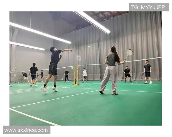 深圳羽毛球队挑战赛背后的奋斗故事与拼搏精神揭秘 深圳羽毛球队挑战赛背后的奋斗故事与拼搏精神揭秘