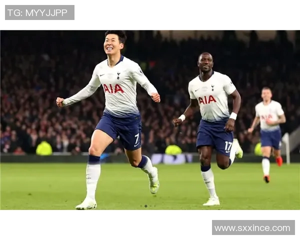 阿积士与热刺激战正酣谁能在欧冠赛场上笑到最后