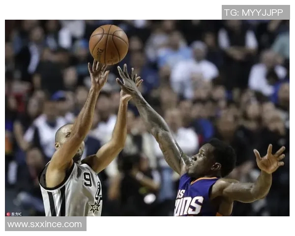 马刺与太阳激战正酣视频直播精彩瞬间尽在眼前 马刺与太阳激战正酣视频直播精彩瞬间尽在眼前