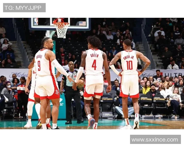 2018年火箭与马刺精彩对决全场回放重温篮球经典瞬间 2018年火箭与马刺精彩对决全场回放重温篮球经典瞬间