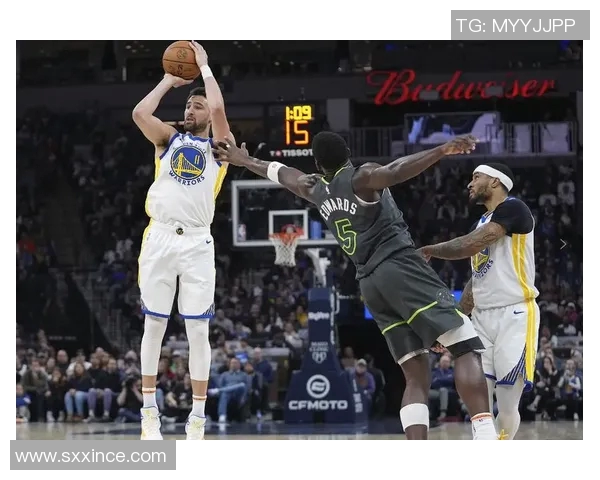 公牛队与勇士队精彩对决图片集锦展现篮球魅力与激情瞬间